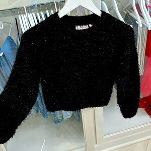 Cropped sweater